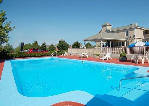 Travelodge By Wyndham South Burlington Exterior photo